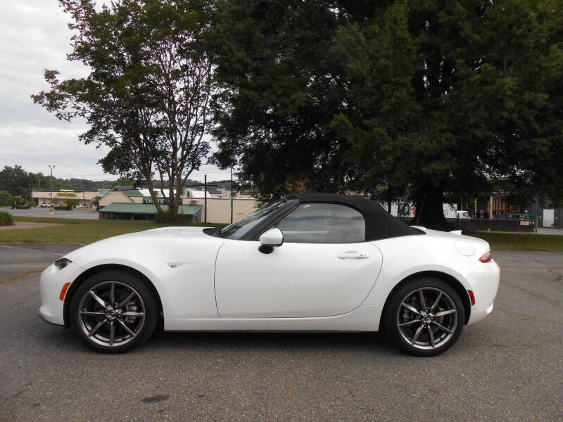 mazda mx-5 miata 2021 JM1NDAD72M0458247 image mazda mx-5 miata 2021 JM1NDAD72M0458247 image